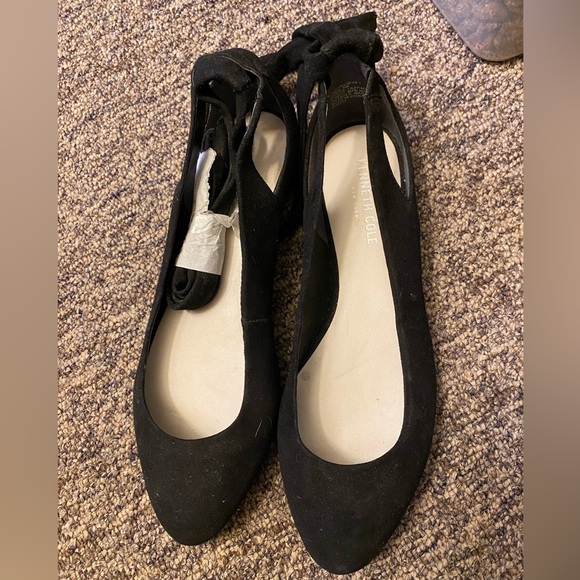 Kenneth Cole Gentle Soul ladies black nubuck leather NEW - Picture 2 of 2